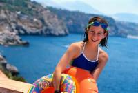 swimming-vacation-girl.jpg