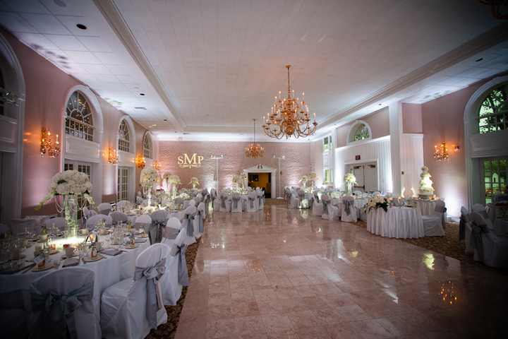 American Bridal Show At Old York Country Club
