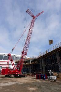Maxim 2250 Crawler Cranes