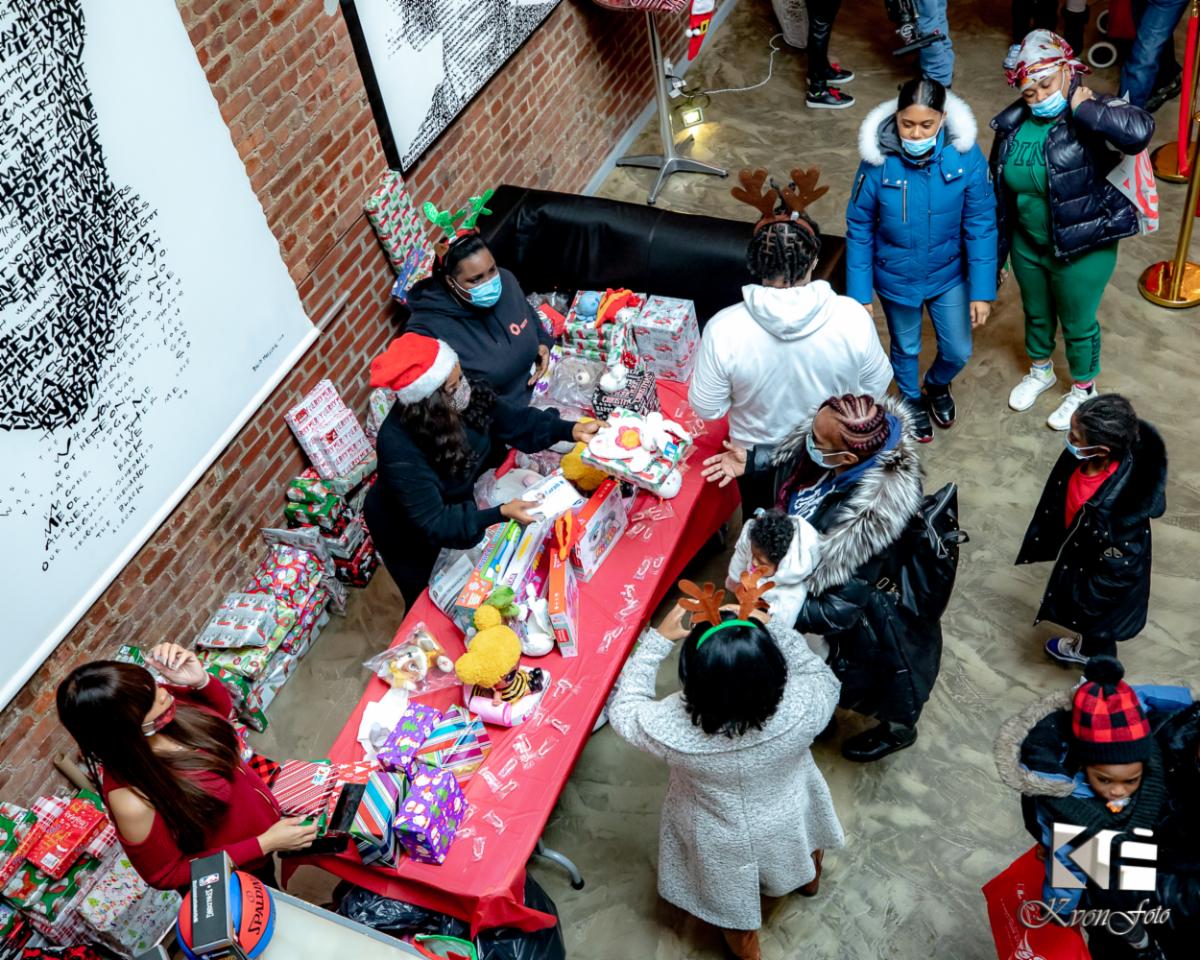 Papoose_s Toy Event3.jpg