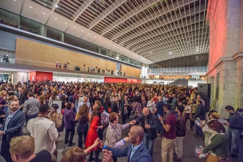 FREE Shuttle Bus to MIX: Riff at CMA