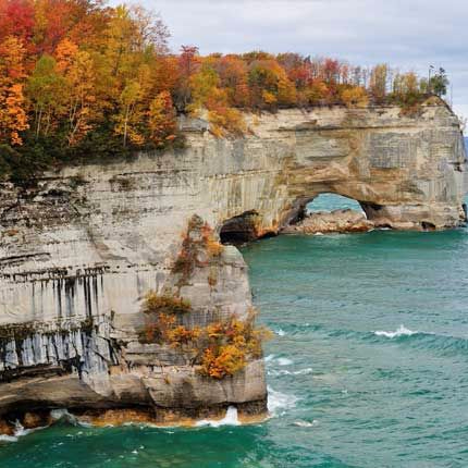 Best Fall Foliage Trips