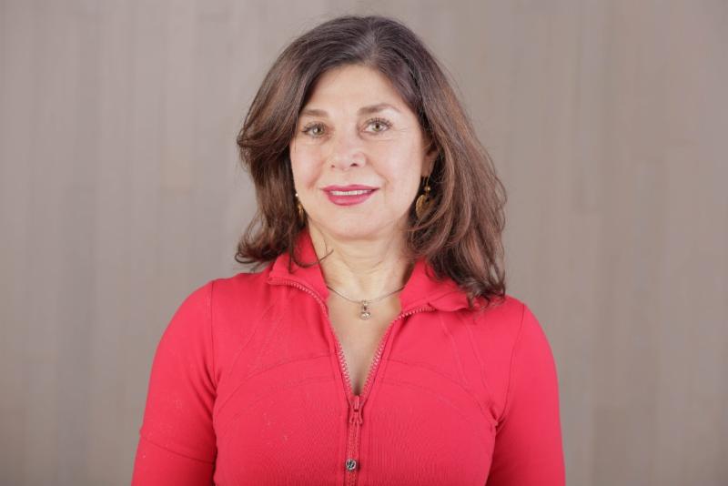 Mahyar Raz Is The Founder Director And Senior Teacher Of Iyengar Yoga School Toronto IYST Now Operating As Yogaville She Has Studied Directly Mahyar Raz Is The Founder Director And Senior Teacher Of Iyengar Yoga School Toronto IYST Now Operating As Yogaville She Has Studied Directly
